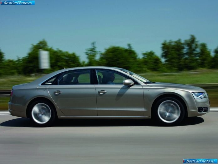 2011 Audi A8 L - фотография 32 из 118