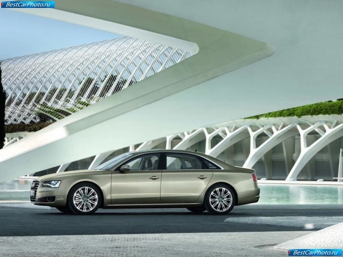 2011 Audi A8 L - фотография 36 из 118