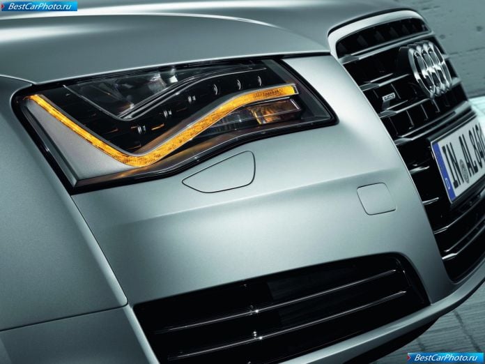 2011 Audi A8 L - фотография 106 из 118