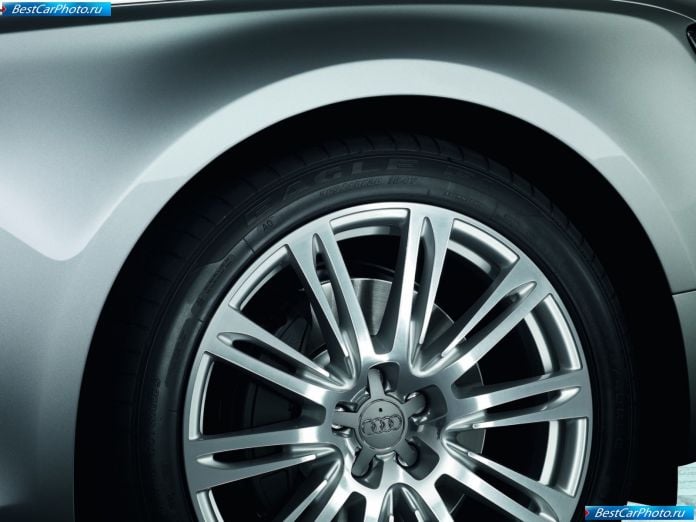2011 Audi A8 L - фотография 111 из 118
