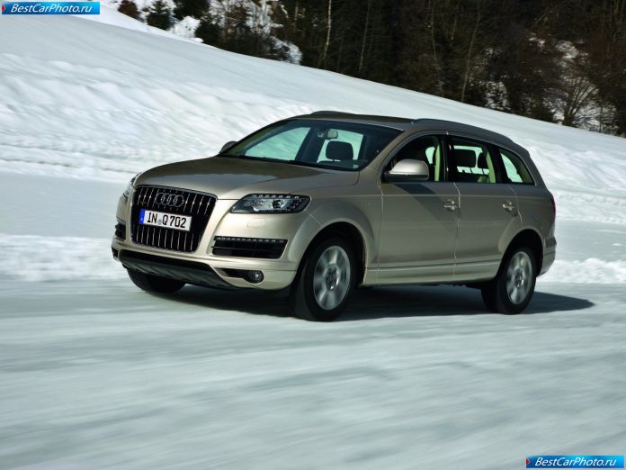 2011 Audi Q7 - фотография 17 из 44