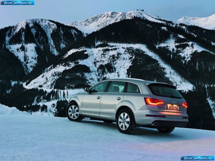 2011 Audi Q7 - фотография 35 из 44