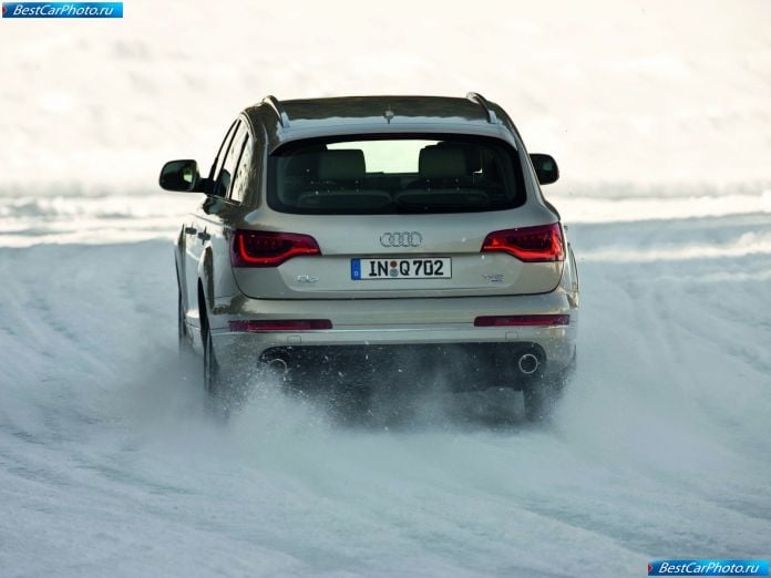 2011 Audi Q7 - фотография 41 из 44
