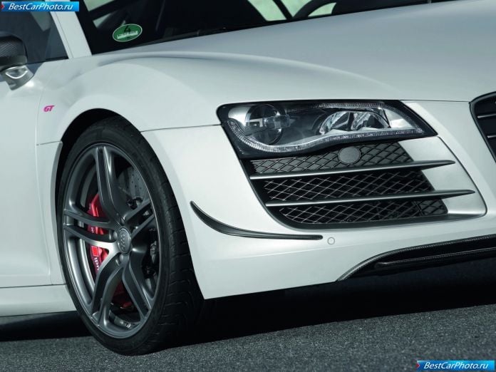 2011 Audi R8 Gt - фотография 54 из 68