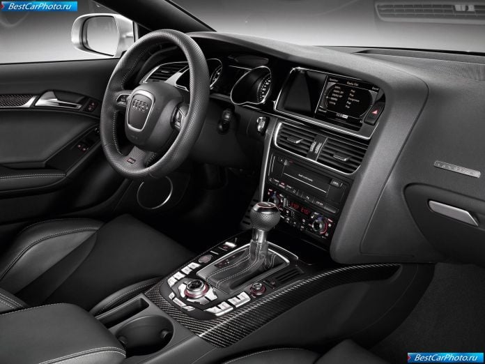 2011 Audi Rs5 - фотография 71 из 103