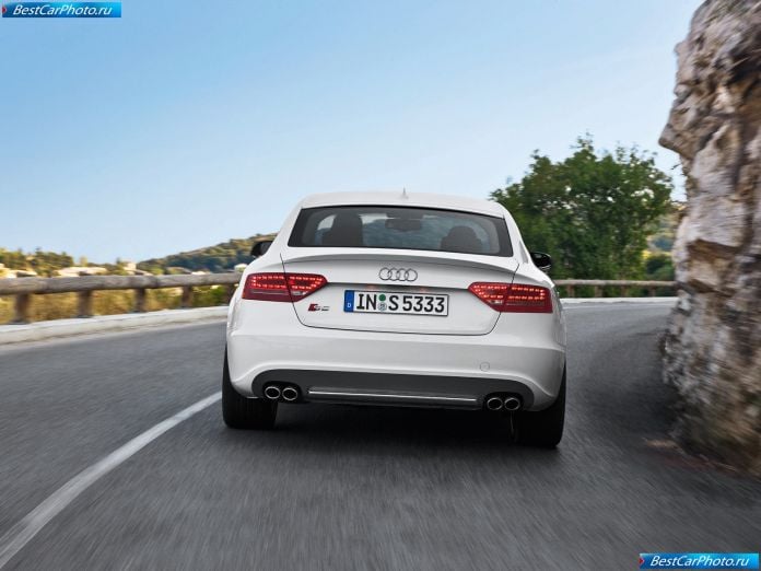 2011 Audi S5 Sportback - фотография 10 из 25