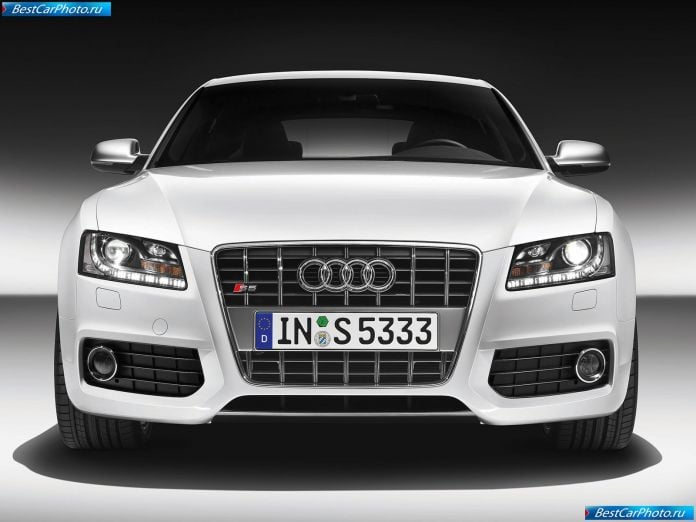 2011 Audi S5 Sportback - фотография 16 из 25
