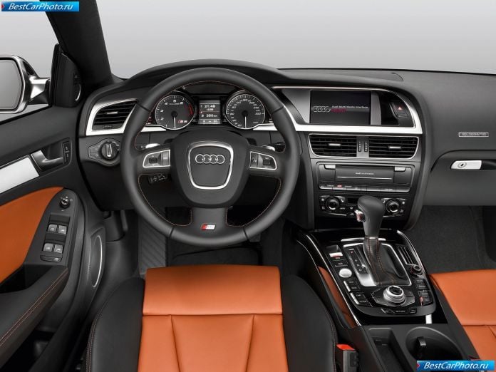 2011 Audi S5 Sportback - фотография 20 из 25