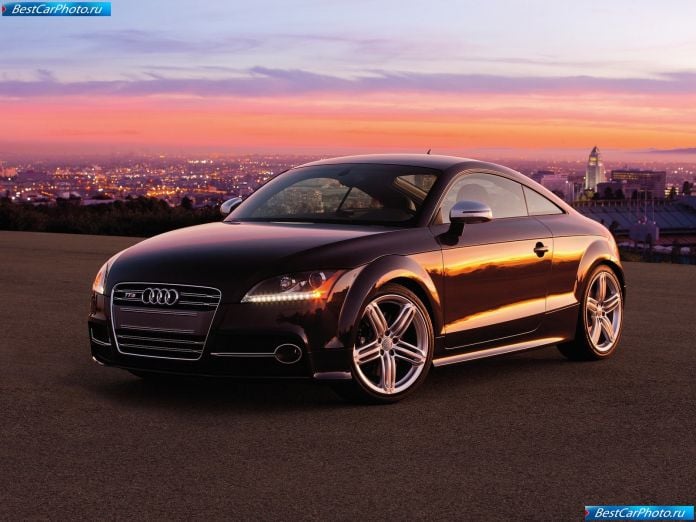 2011 Audi Tts Coupe - фотография 1 из 42