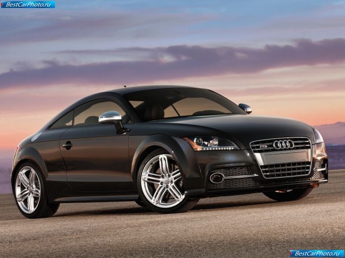 2011 Audi Tts Coupe - фотография 2 из 42