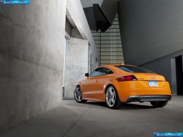 2011 Audi Tts Coupe - фотография 24 из 42