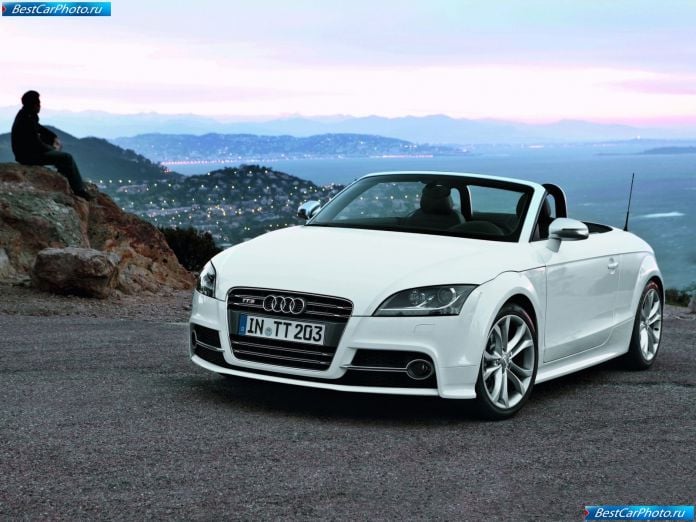 2011 Audi Tts Roadster - фотография 1 из 51