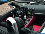 audi_2011-tts_roadster_1600x1200_029.jpg
