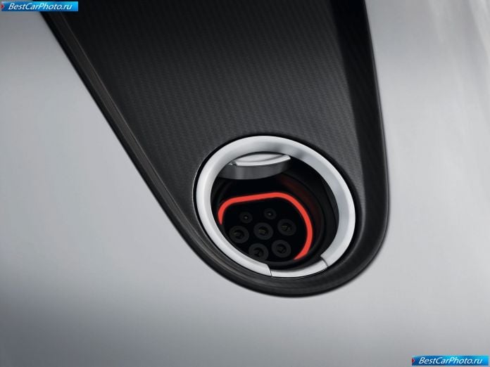 2011 Audi Urban Spyder Concept - фотография 38 из 39