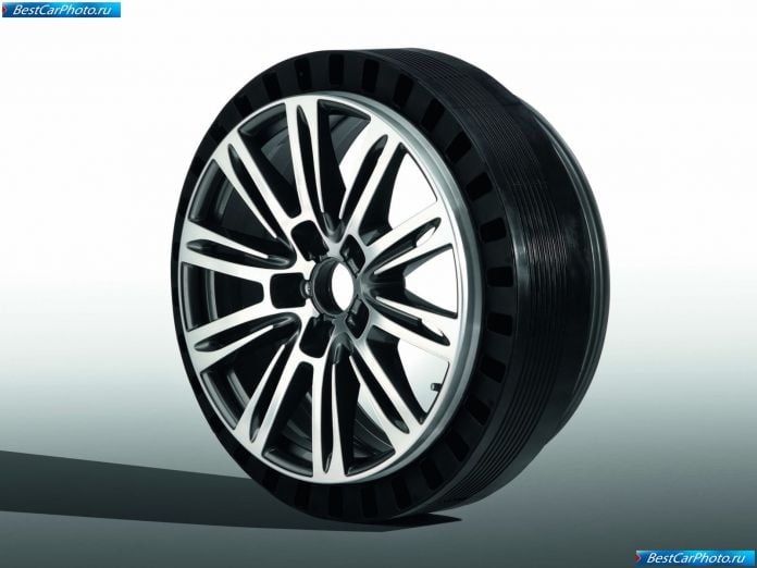 2012 Audi A8 L Security - фотография 20 из 21