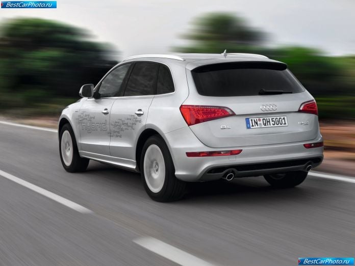 2012 Audi Q5 Hybrid Quattro - фотография 13 из 33