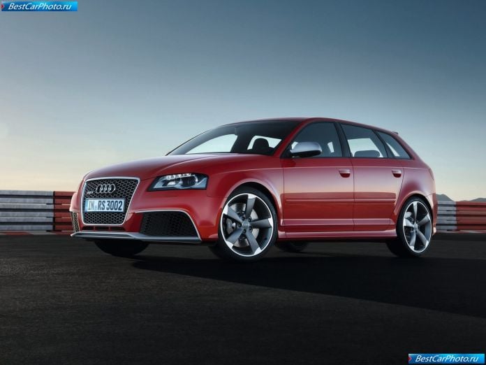 2012 Audi Rs3 Sportback - фотография 1 из 65