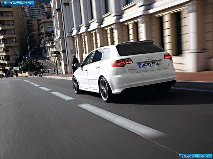 2012 Audi Rs3 Sportback - фотография 25 из 65