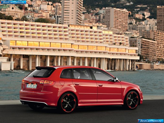 2012 Audi Rs3 Sportback - фотография 27 из 65