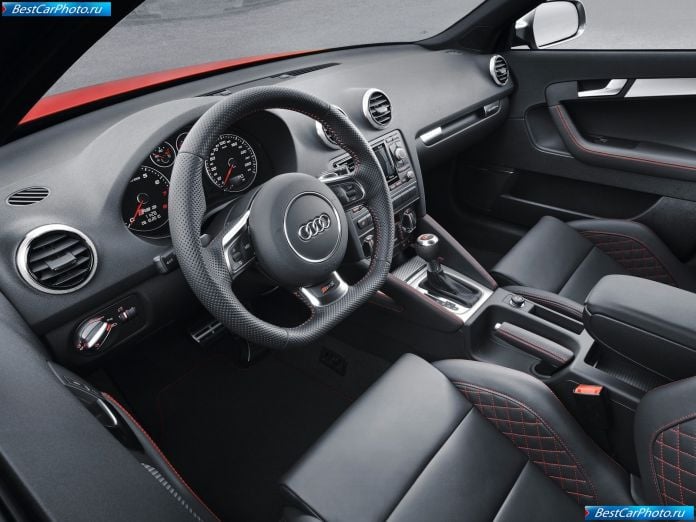 2012 Audi Rs3 Sportback - фотография 37 из 65