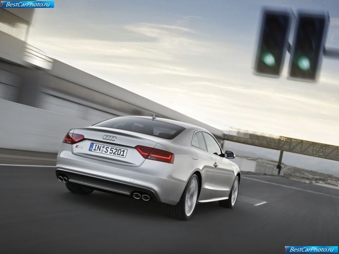 2012 Audi S5 - фотография 15 из 34