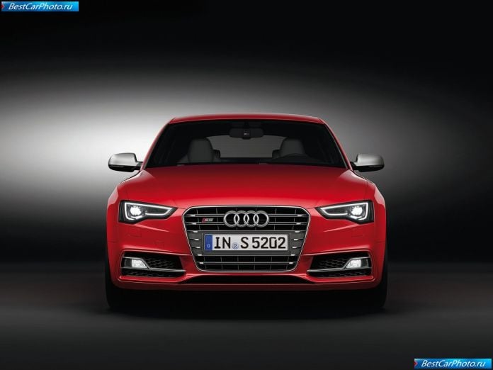 2012 Audi S5 Sportback - фотография 12 из 24