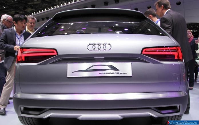 2012 Audi Crosslane Coupe Concept live in Paris - фотография 5 из 13