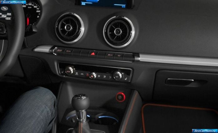 2013 Audi A3 - фотография 27 из 38