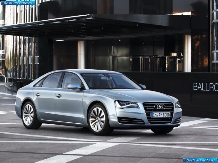 2013 Audi A8 Hybrid - фотография 2 из 52