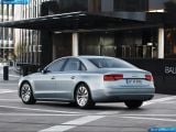 audi_2013-a8_hybrid_1600x1200_010.jpg