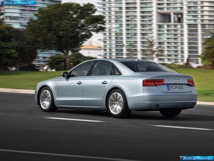 2013 Audi A8 Hybrid - фотография 13 из 52