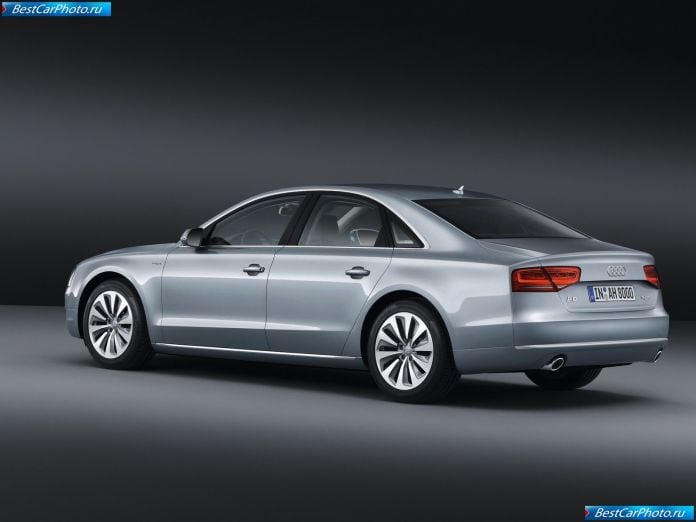 2013 Audi A8 Hybrid - фотография 25 из 52