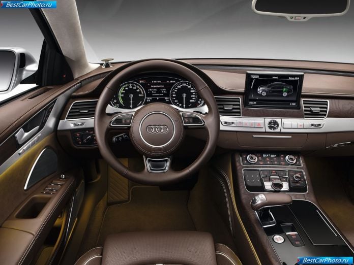 2013 Audi A8 Hybrid - фотография 31 из 52
