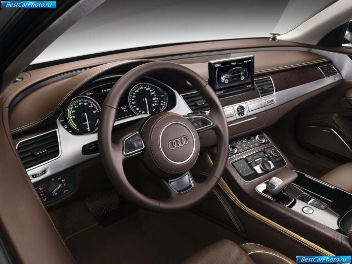 2013 Audi A8 Hybrid - фотография 35 из 52