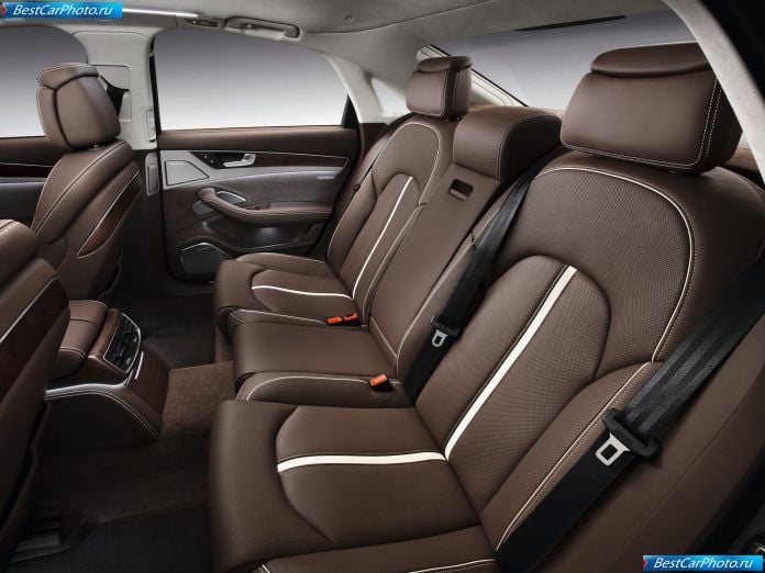 2013 Audi A8 Hybrid - фотография 36 из 52
