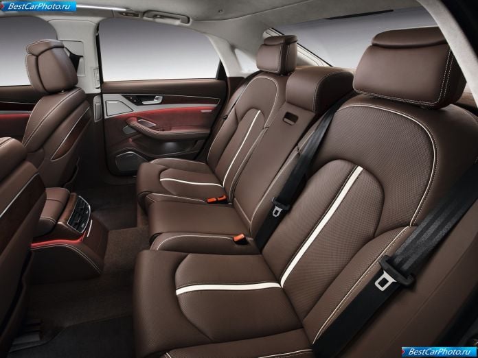 2013 Audi A8 Hybrid - фотография 38 из 52