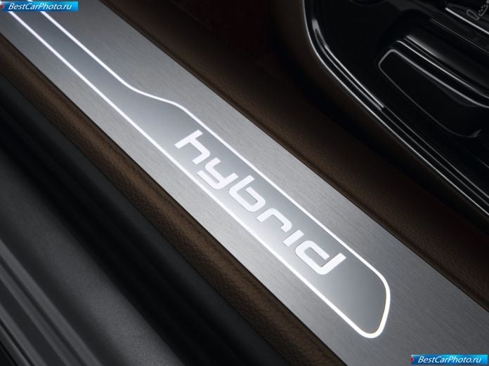 2013 Audi A8 Hybrid - фотография 43 из 52