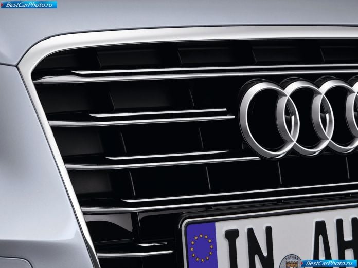2013 Audi A8 Hybrid - фотография 46 из 52