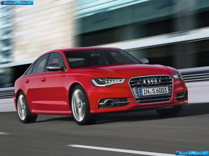 2013 Audi S6 - фотография 1 из 33