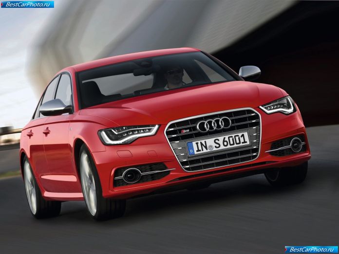 2013 Audi S6 - фотография 3 из 33