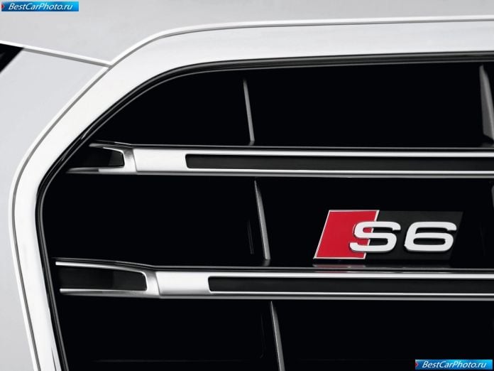 2013 Audi S6 Avant - фотография 38 из 40