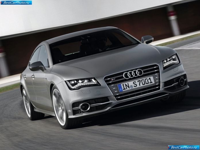 2013 Audi S7 Sportback - фотография 1 из 46
