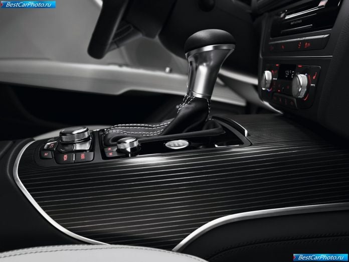 2013 Audi S7 Sportback - фотография 36 из 46