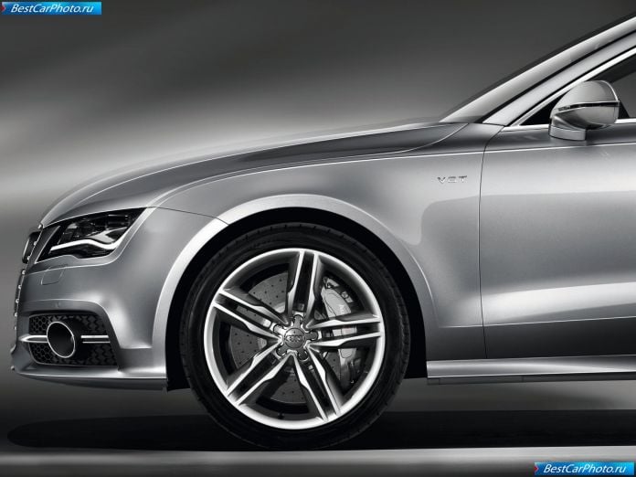 2013 Audi S7 Sportback - фотография 41 из 46