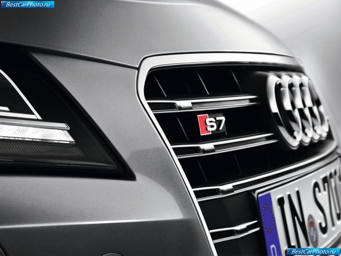 2013 Audi S7 Sportback - фотография 42 из 46