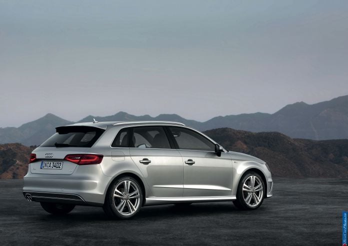 2013 Audi A3 Sportback S line - фотография 6 из 95