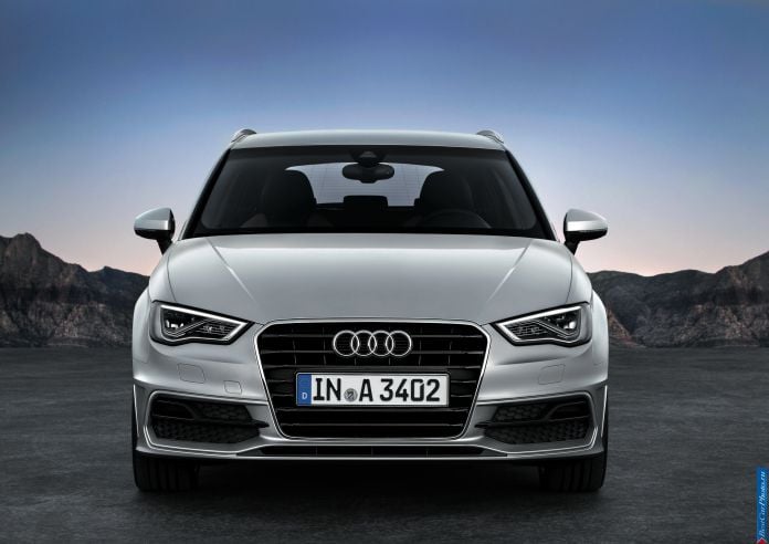 2013 Audi A3 Sportback S line - фотография 11 из 95