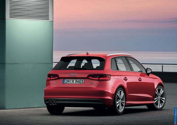 2013 Audi A3 Sportback S line - фотография 25 из 95