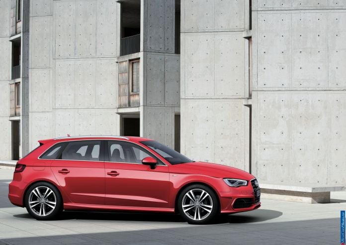 2013 Audi A3 Sportback S line - фотография 29 из 95