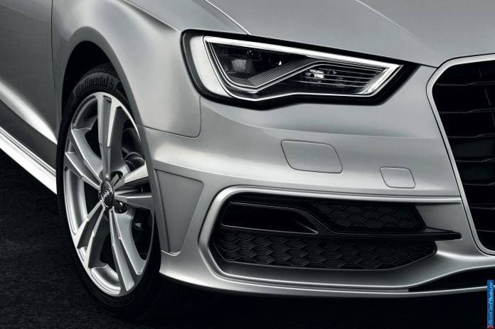 2013 Audi A3 Sportback S line - фотография 33 из 95